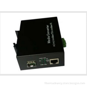Gigabit SFP Slot Industrial Fiber Media Converter with high speed